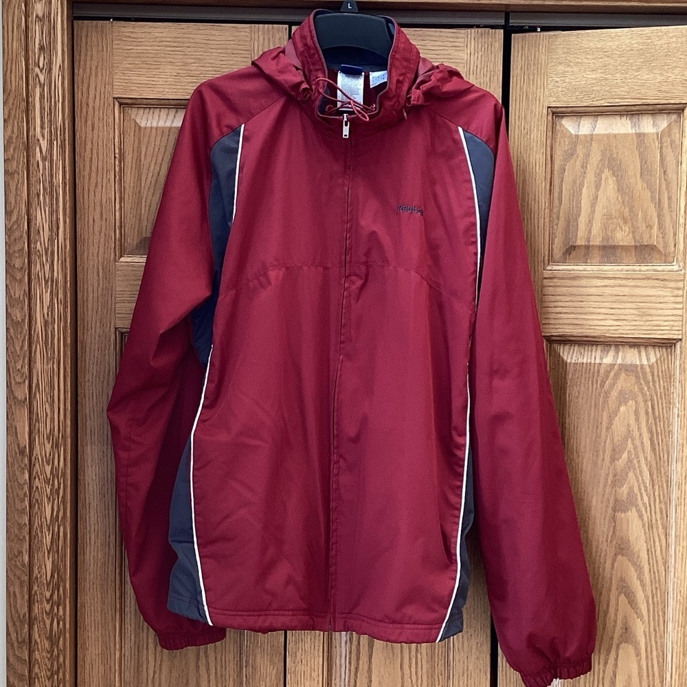 Reebok Men's Burgundy and Gray Windbreaker. Size extra large